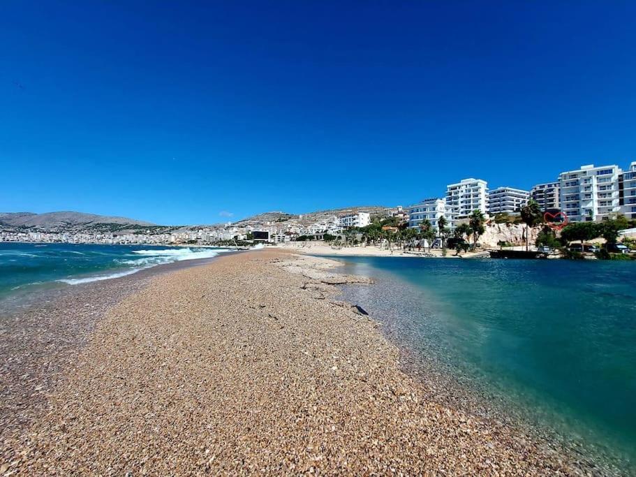 Apartment Tinka In Saranda Εξωτερικό φωτογραφία